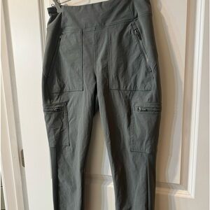 Athleta CARGO LEGGING